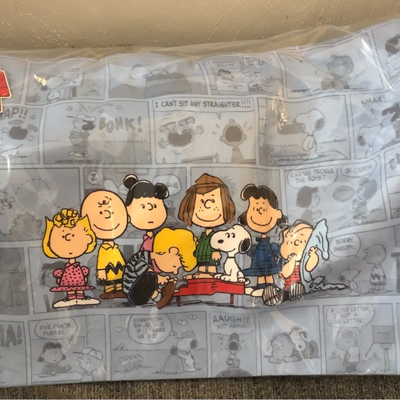NWT Harveys Seatbelt Peanuts Dust Bag - Picture 1 of 3